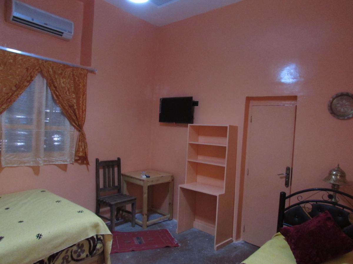 Souktana Hotel Taliouine Bagian luar foto