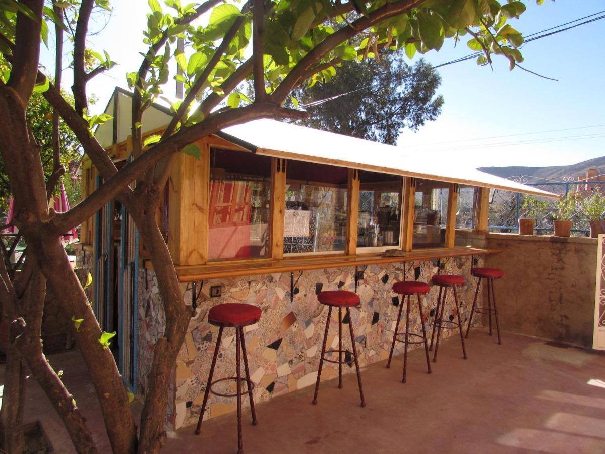 Souktana Hotel Taliouine Bagian luar foto