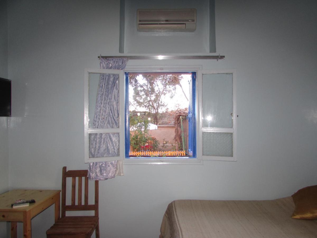 Souktana Hotel Taliouine Bagian luar foto